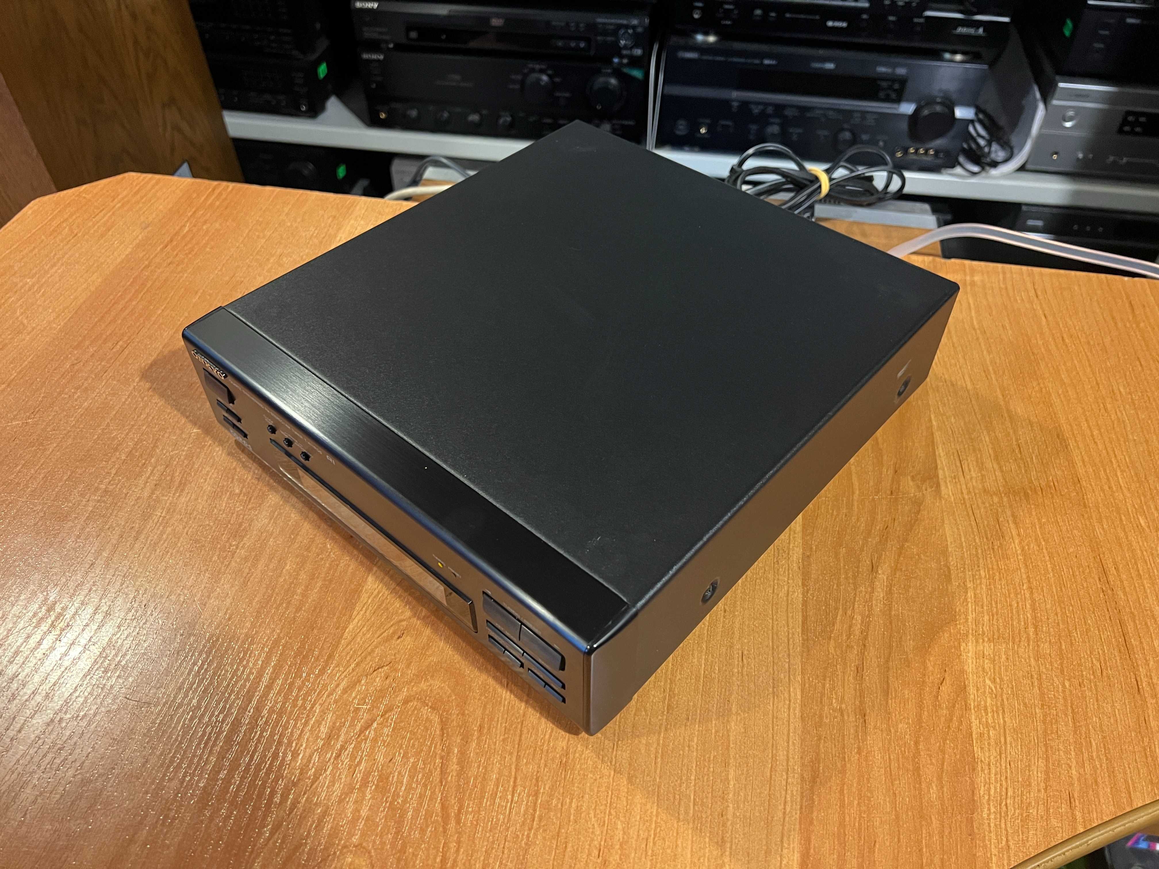 Tuner radiowy Onkyo T-411 RDS MIDI, AudioRoom