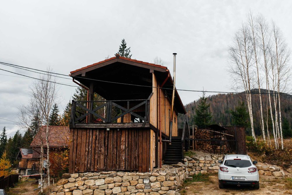 котедж, чан на дровах з джакузі, баня Стара Гута відпочинок в Карпатах