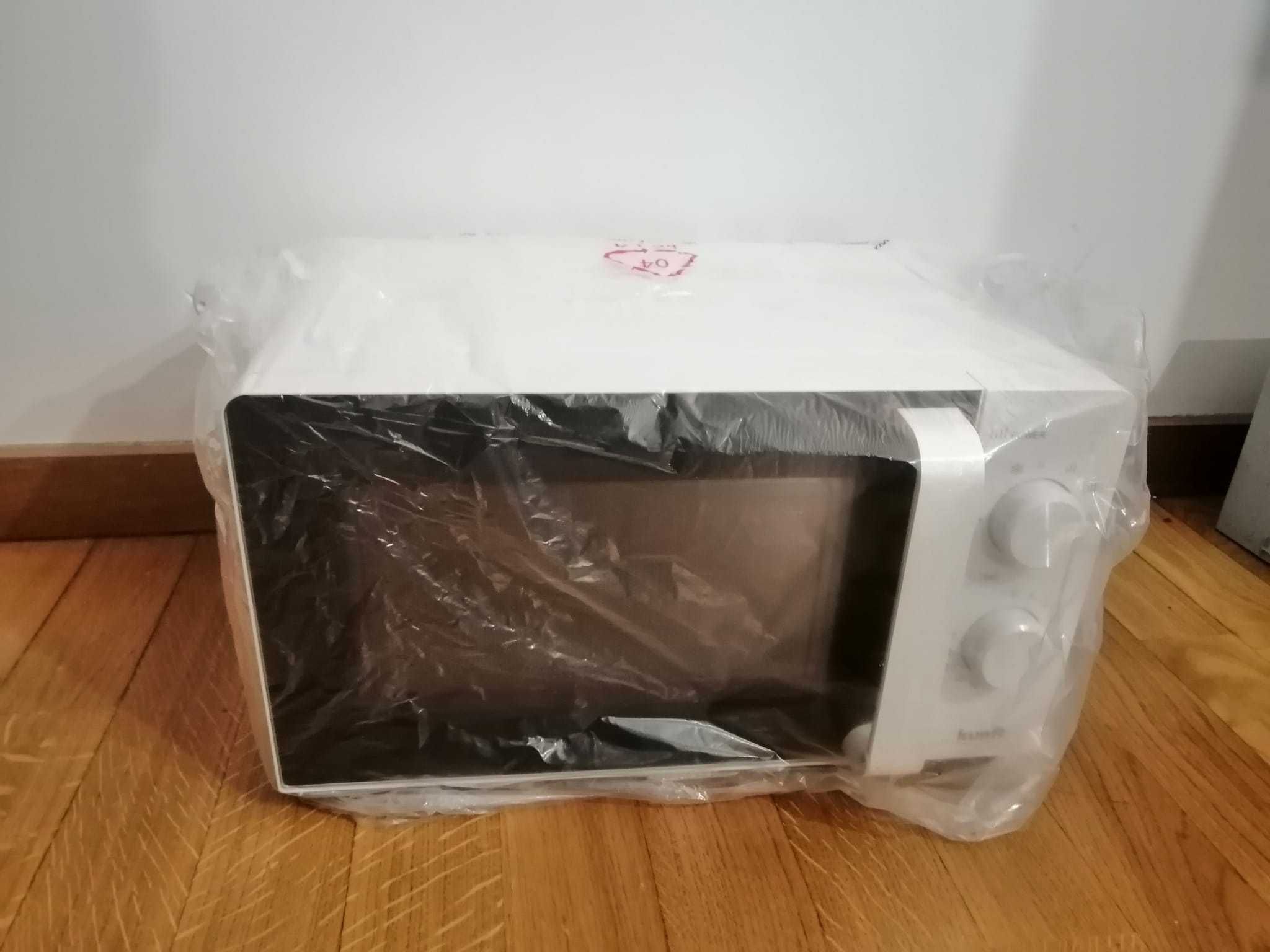 Micro-ondas 20L NOVO
