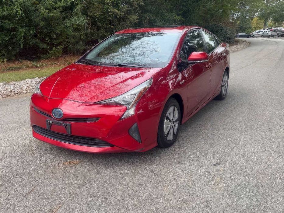 Toyota Prius Three      2016
