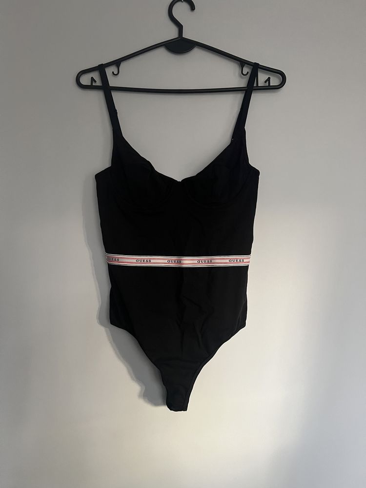 Guess rozmiar m body nowe z metkami