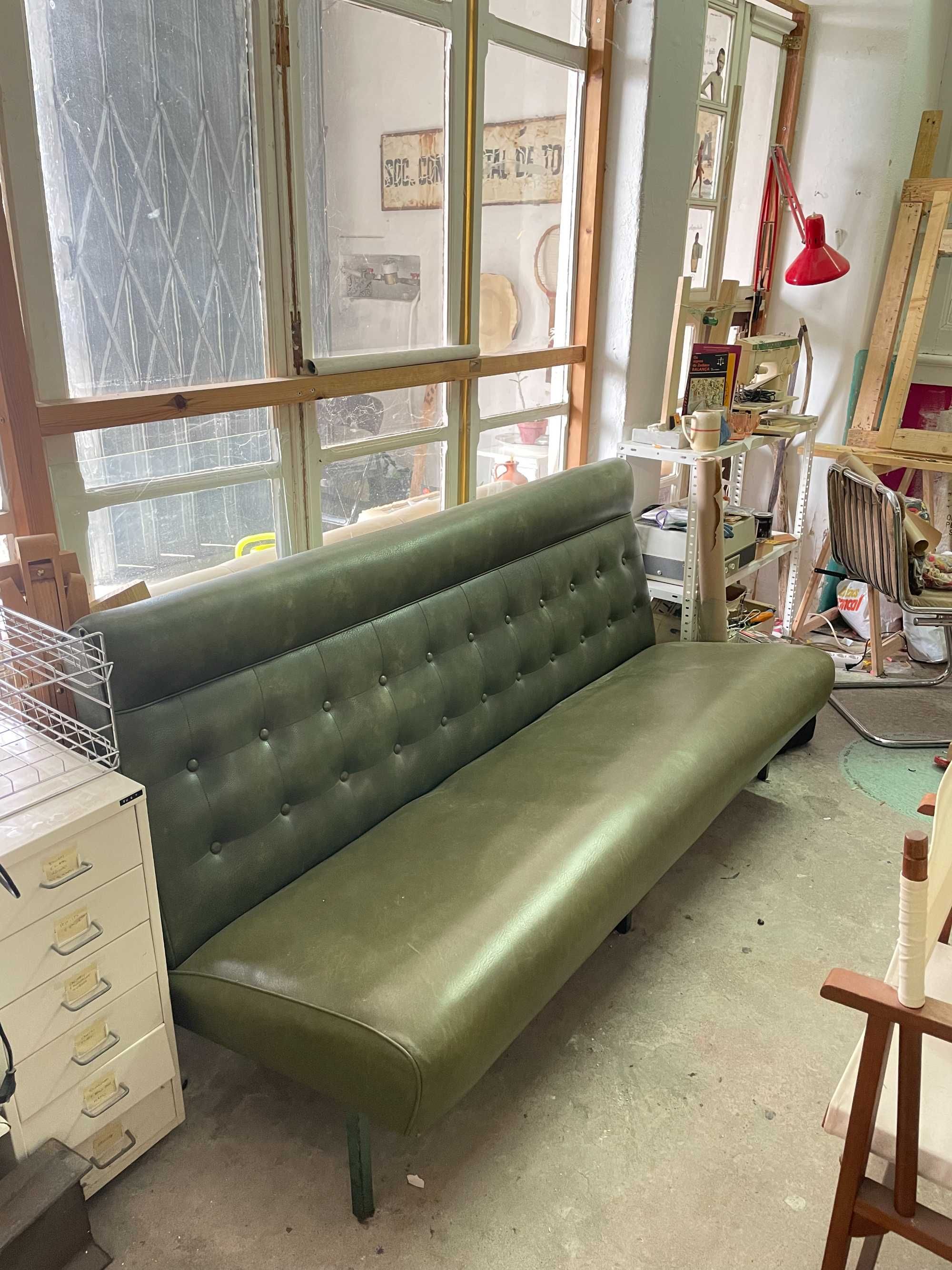 Sofa vintage verde