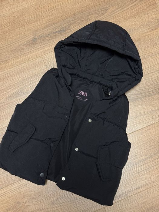 Стильна дитяча жилетка Zara унісекс | 98 ромір