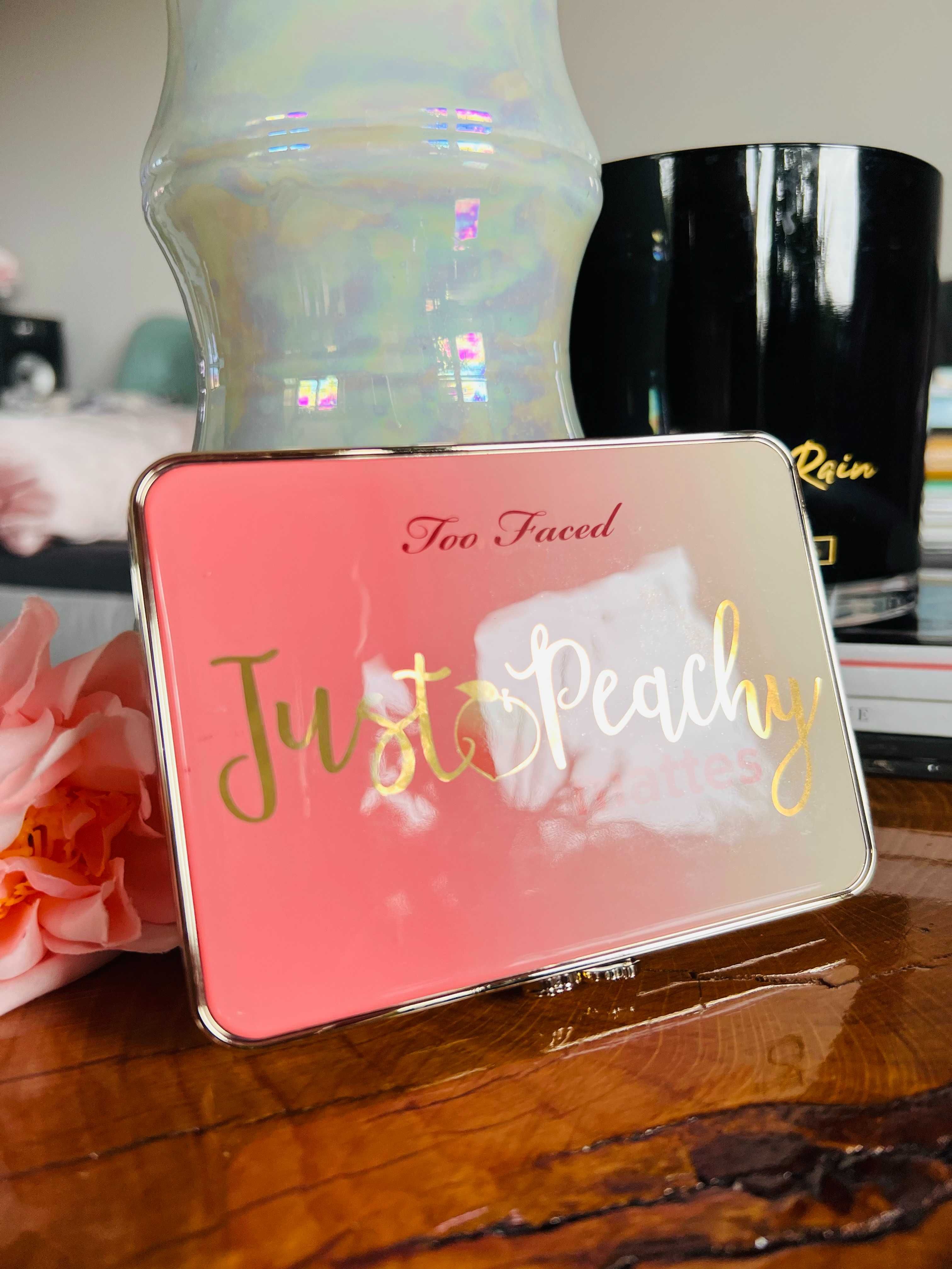 Paleta 12 matowych cieni do powiek Too Faced Just Peachy Mattes Ideał