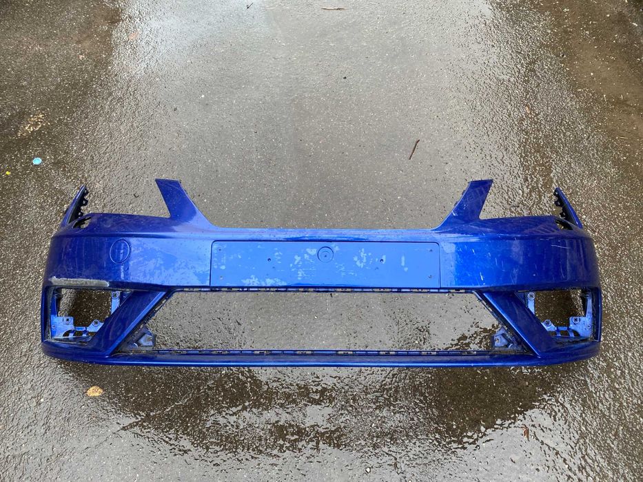 Бампер передний Seat Leon Сеат Леон от2017-2023гг