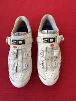 Sapatos de estrada SIDI 42 com sola em carbono