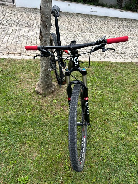 Bicicleta BTT Scott Scale 2014 29er L - 910 Carbono