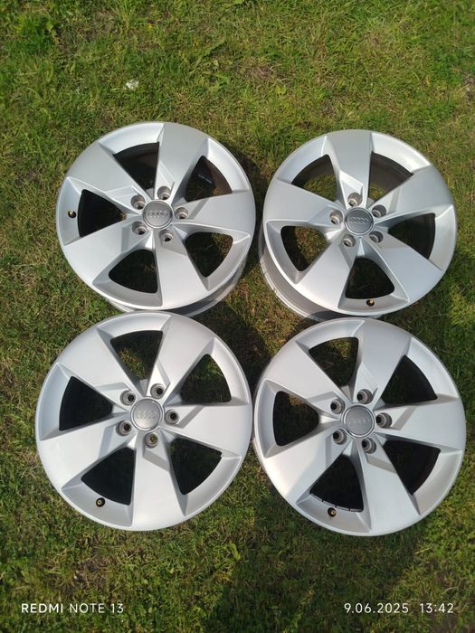 Komplet Felg Aluminiowych Audi A4 17 cali(5x112,ET47)