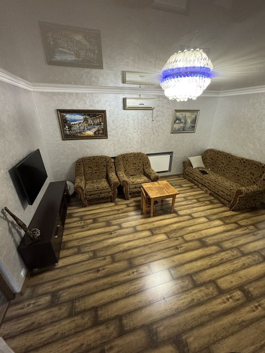 Передам в гарні руки власний будинок