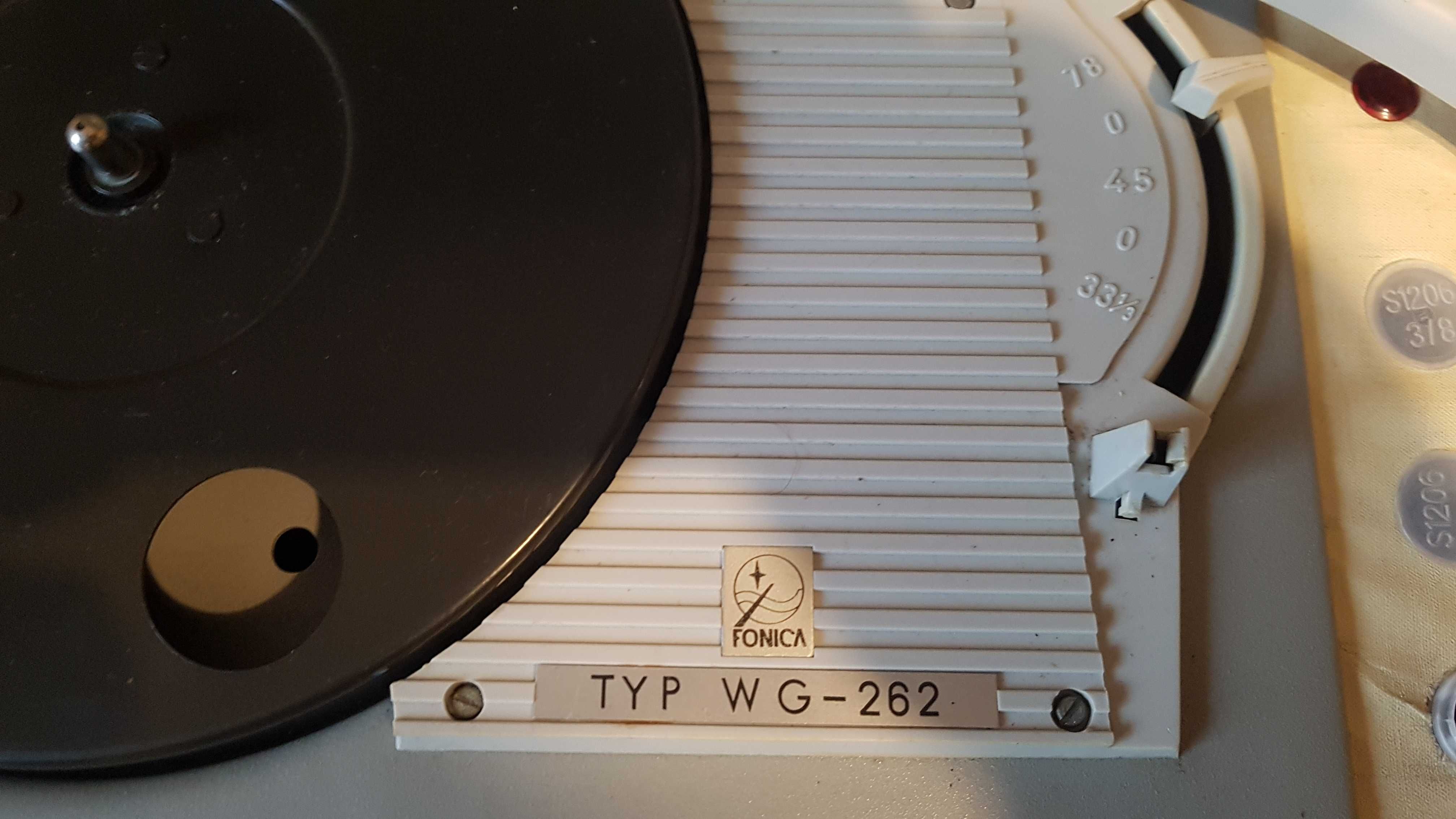 Gramofon Fonica WG262 (Bambino 2) bez wzmacniacza, sprawny.