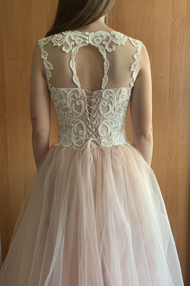 Платье выпускное/свадебное на корсете