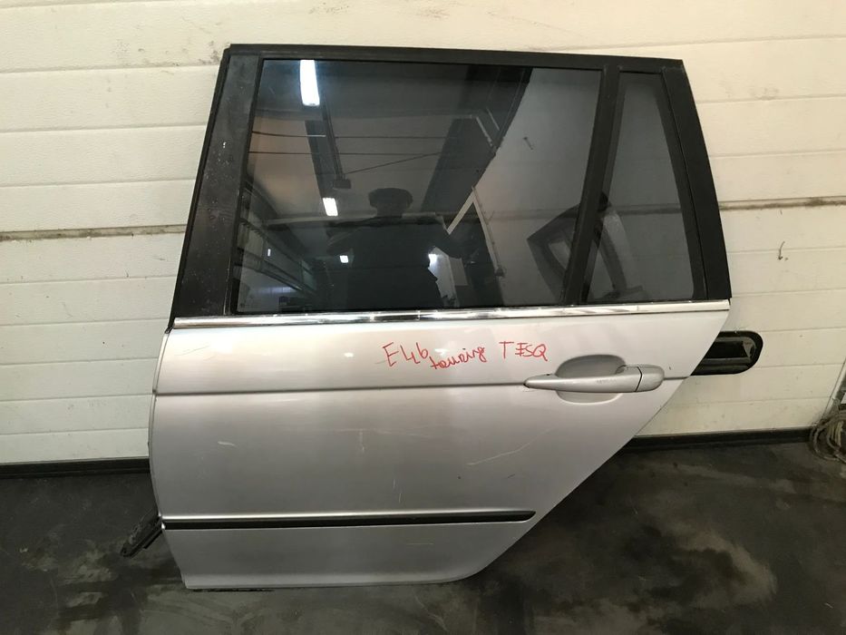 PORTA BMW SERIE 3 320 E46 TOURING - TRAS ESQUERDO