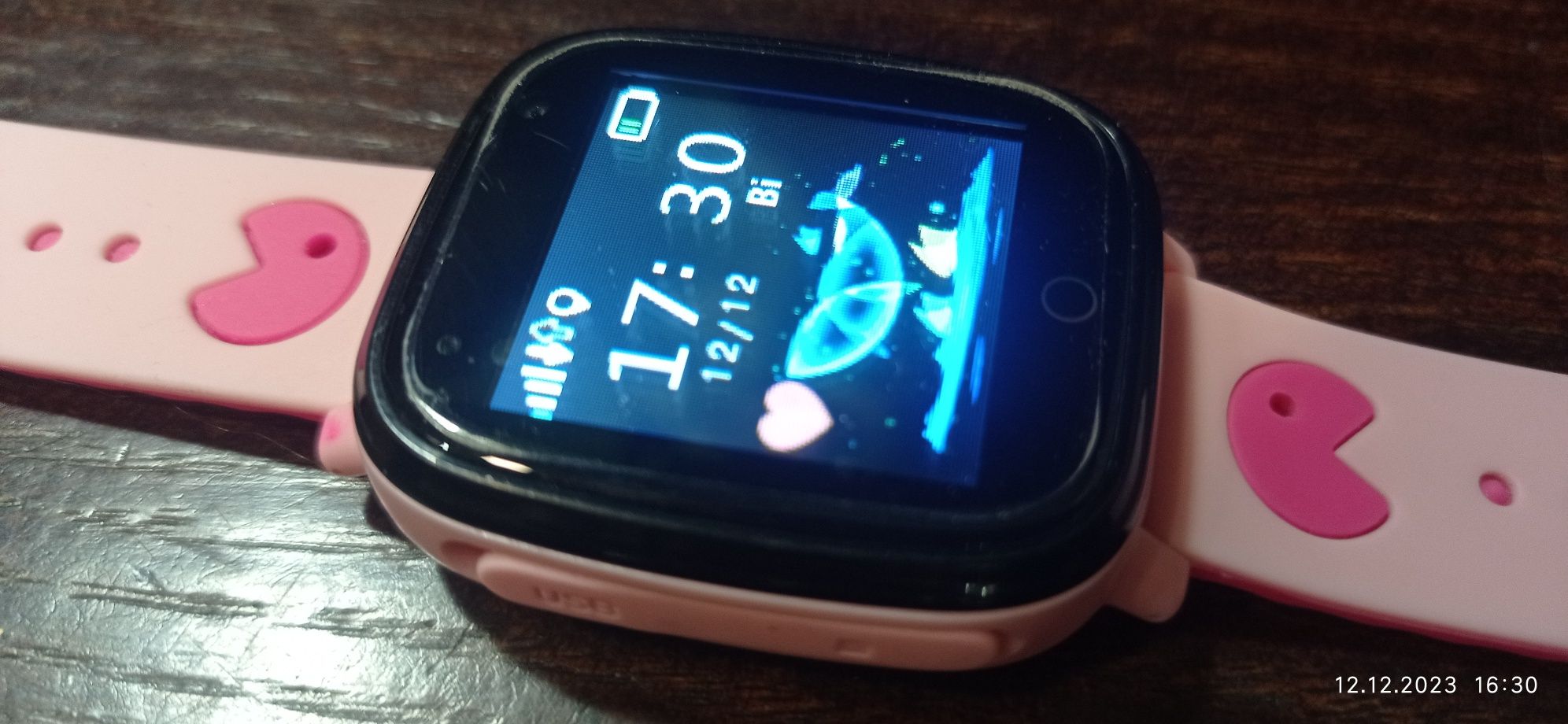 Смарт-годинник для дітей AmiGo GO001 iP67 Pink