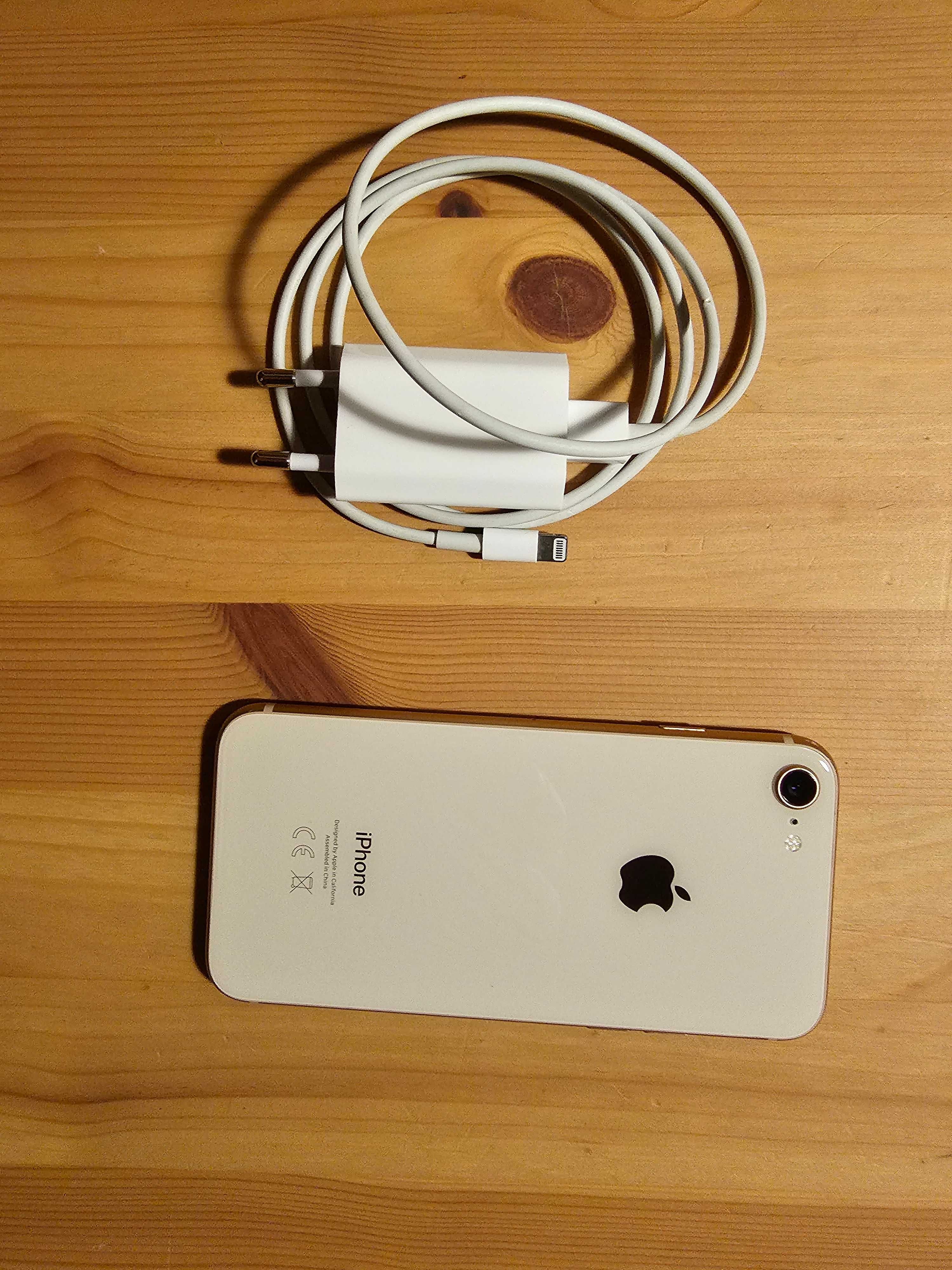 iPhone 8 Gold  64 GB