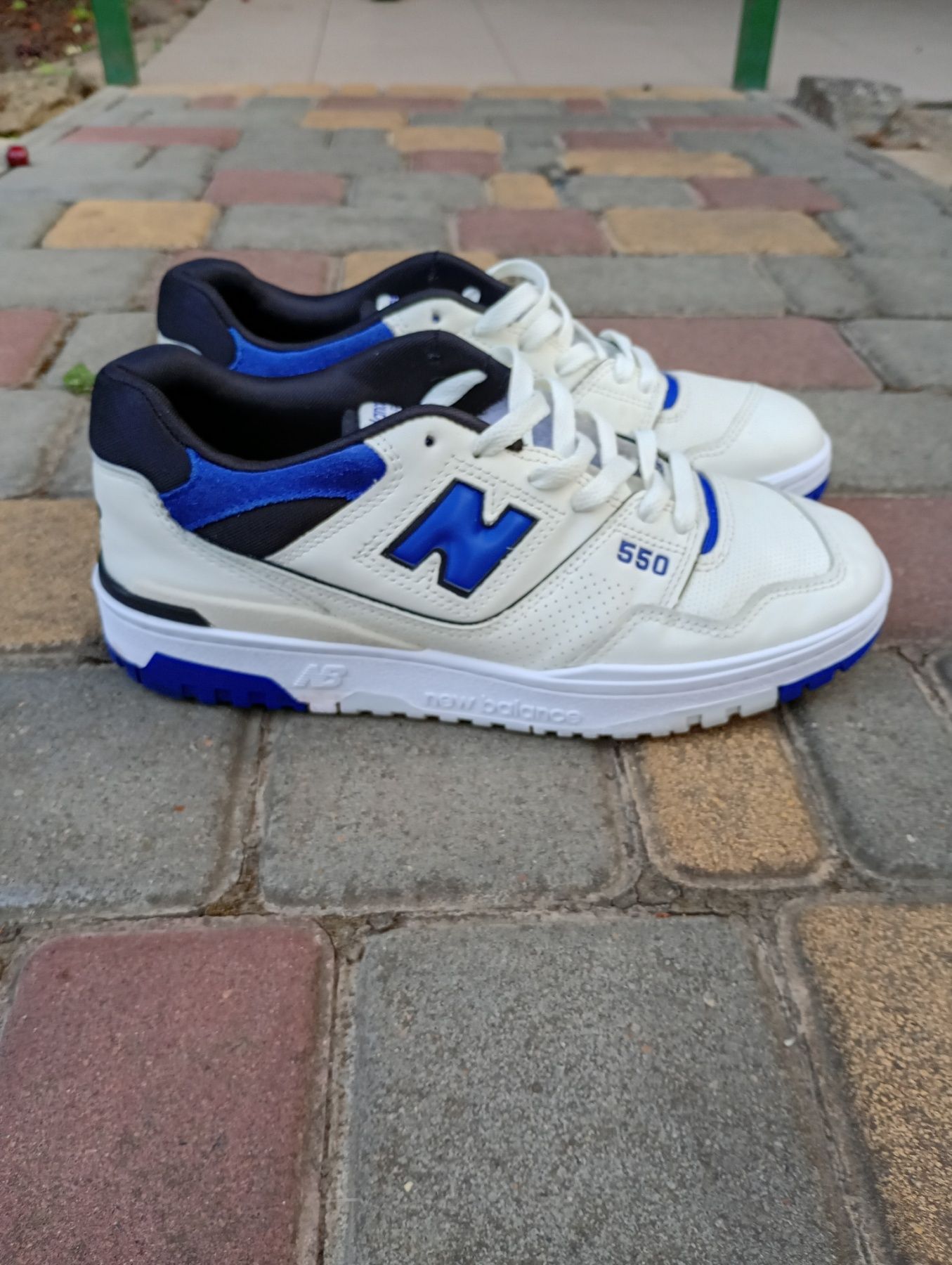 Кросівки New Balance 550 41 / 42