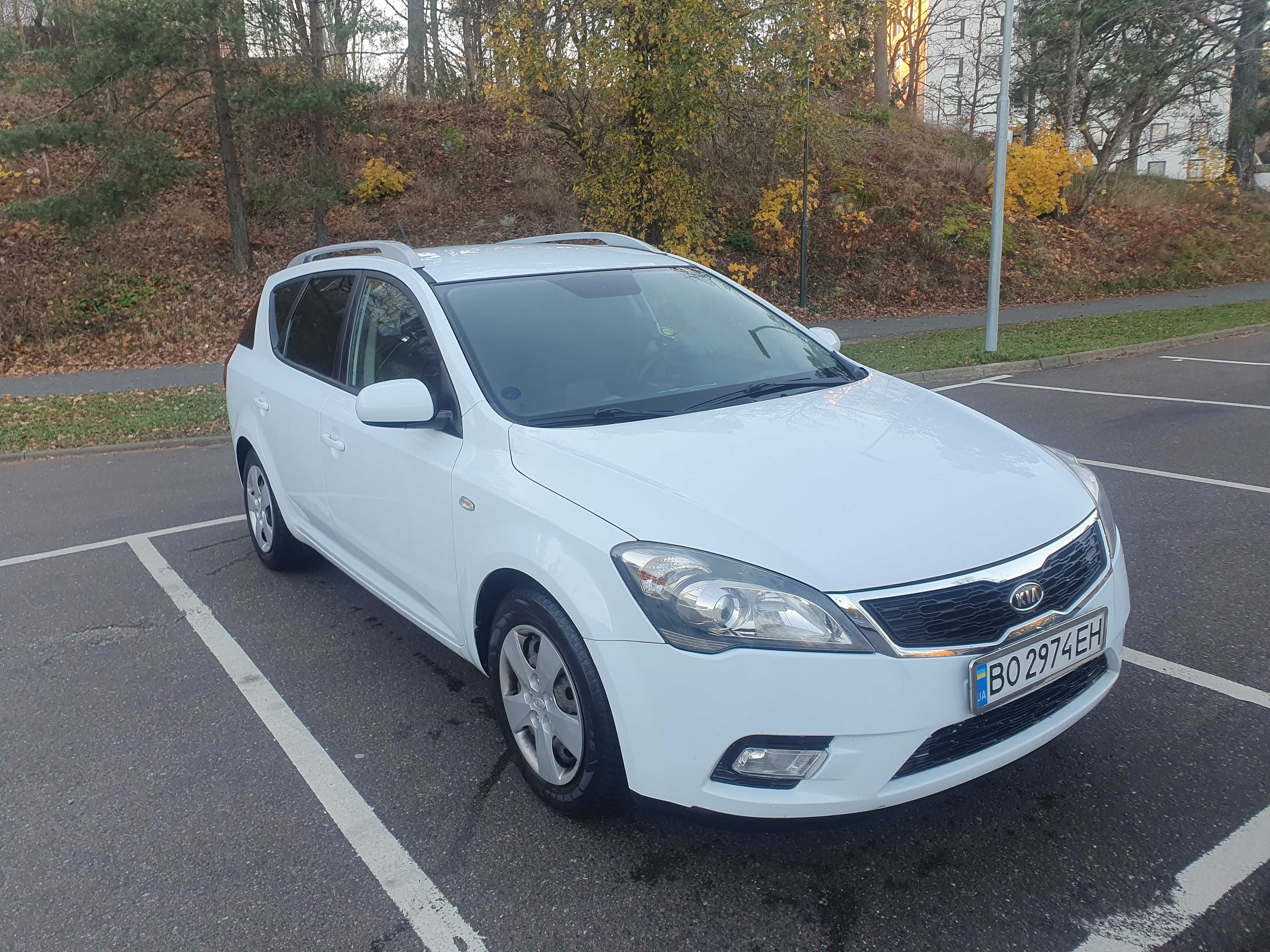 Kia Ceed універсал (2010 модельний рік)