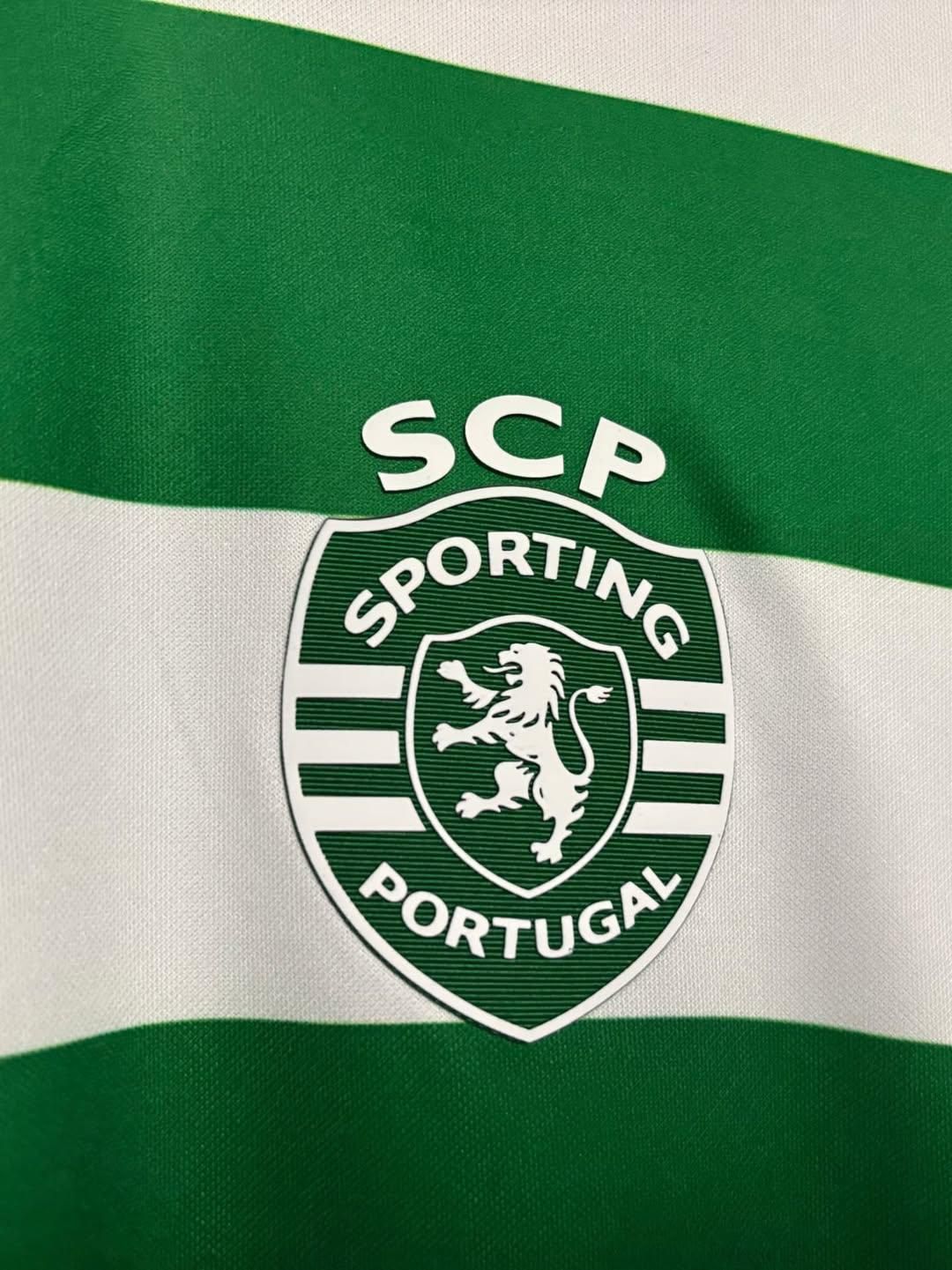 Camisola principal Sporting 2025-26