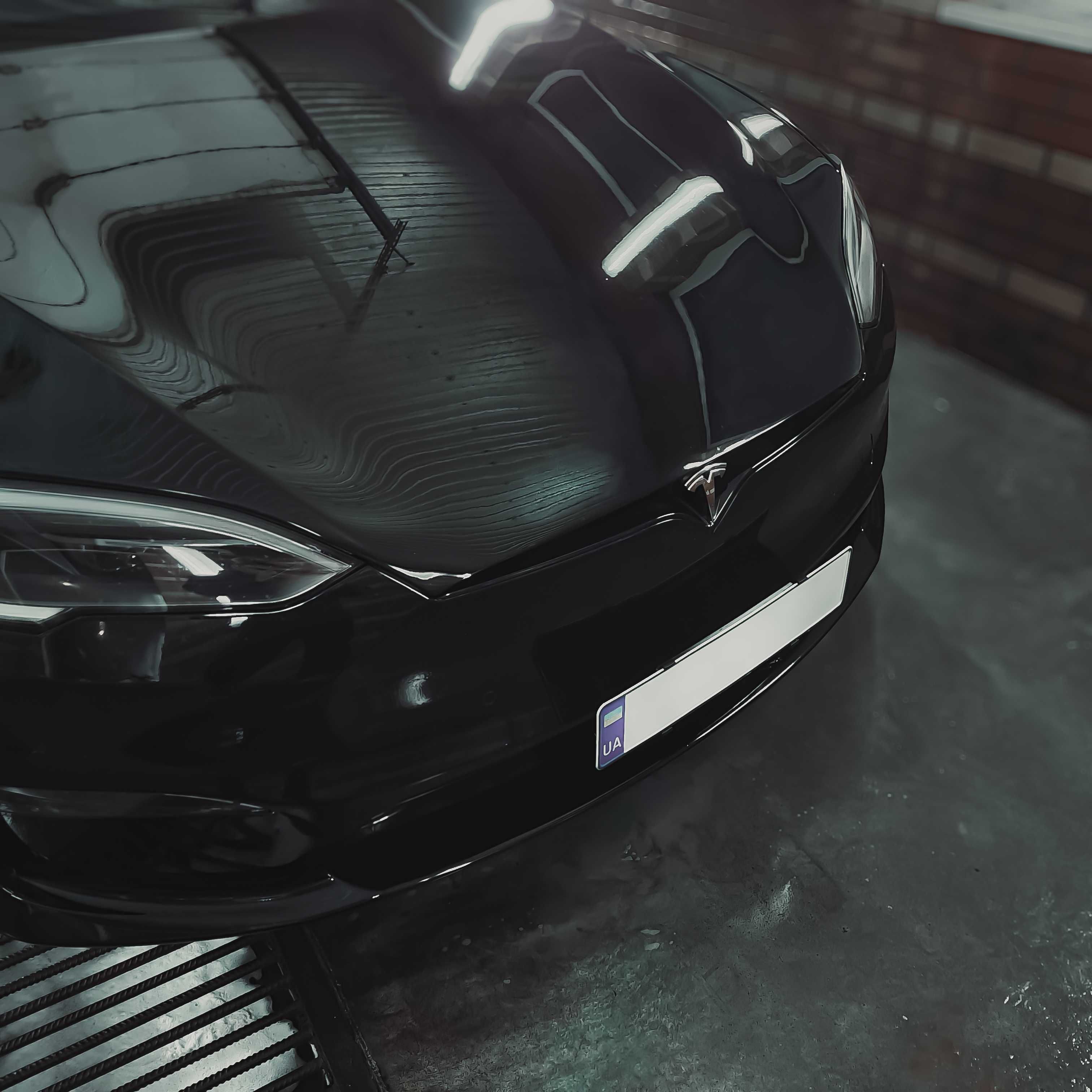 Крепление под номер знак Tesla Model S / X (Номерная рамка)