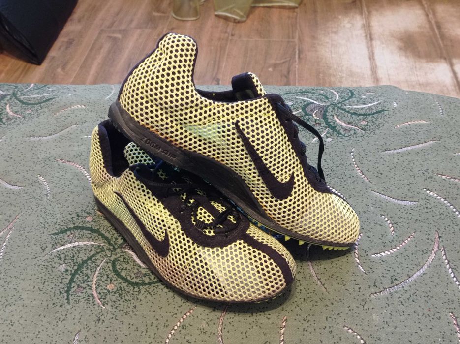 Шиповки для спринта Nike (оригинал) размер-40,5 стелька-25,5см