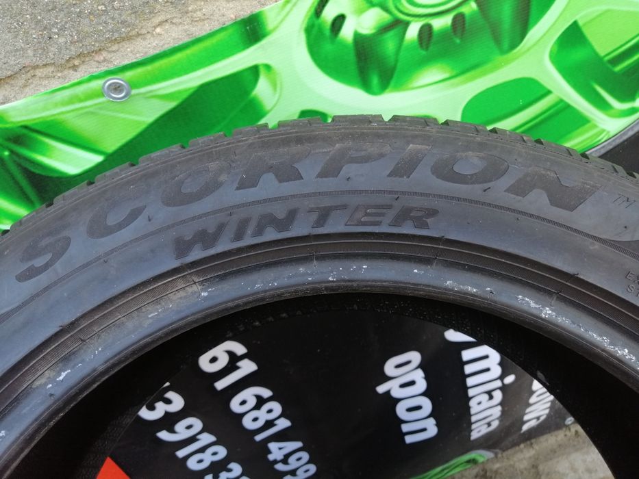 235/50R19 103H Pirelli Scorpion Winter