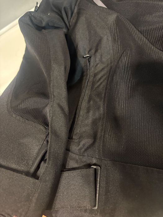 Мотокуртка Revit Torque в ідеальному стані