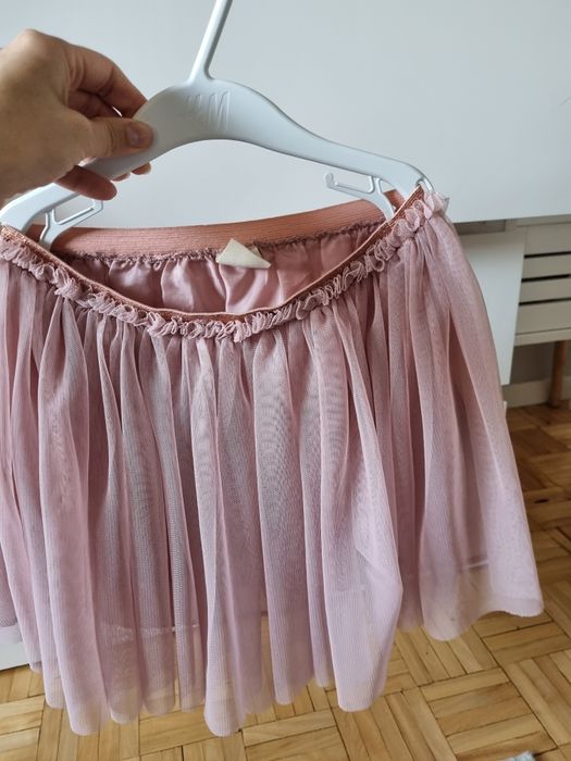 Spódniczki  122/128 tiulowe