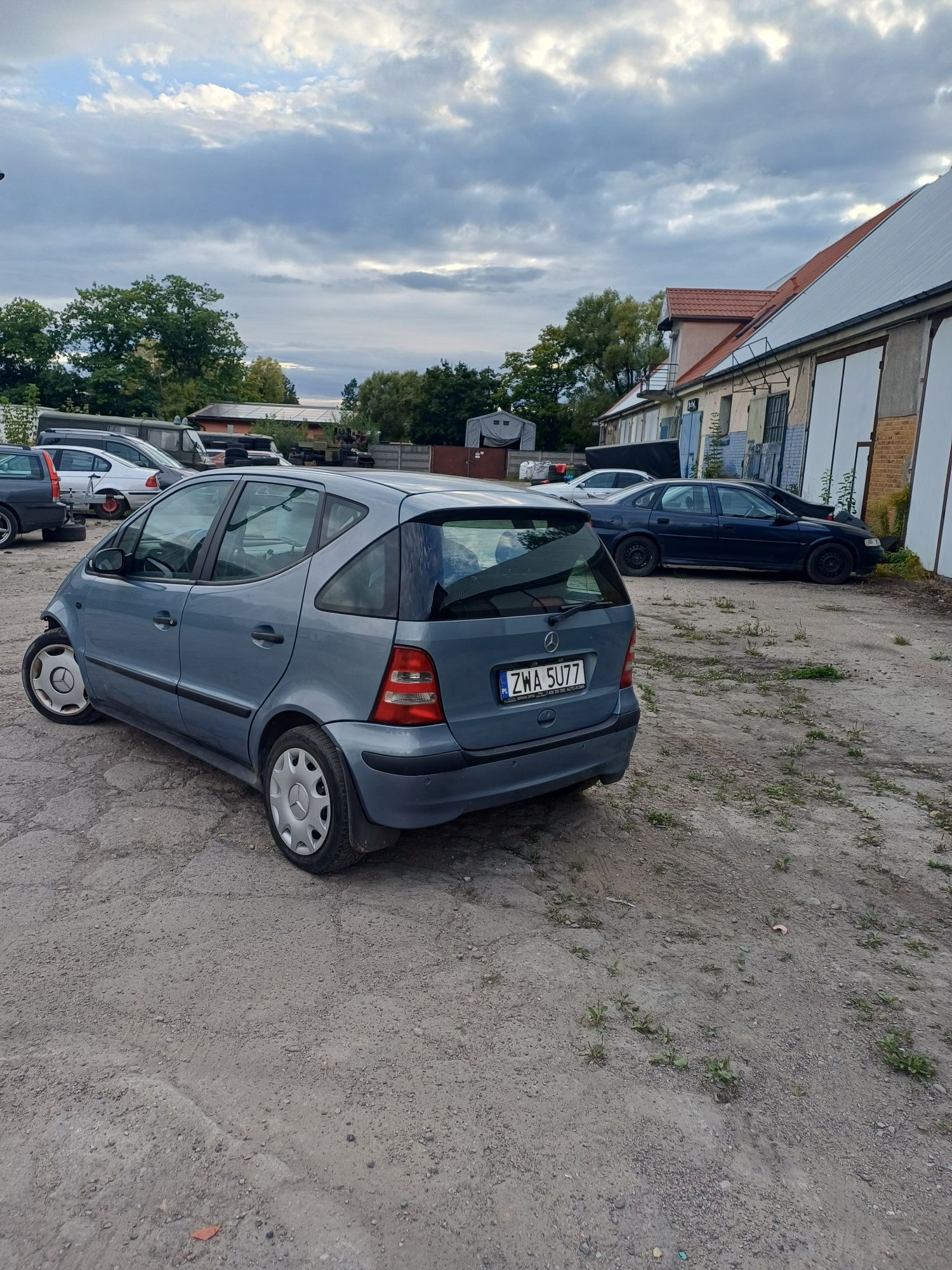 Na sprzedaż Mercedes A 170 1.7 D AUTOMAT   USZKODZONY
