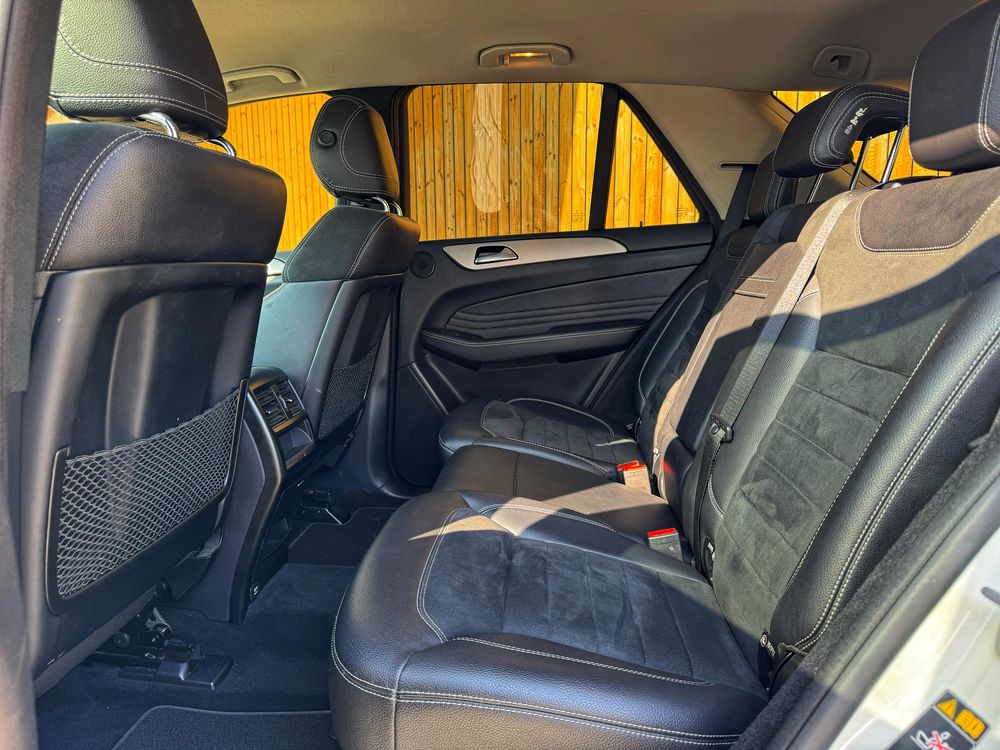 Mercedes-Benz ML 250 CDI BlueTEC - Desde 397€ Mês