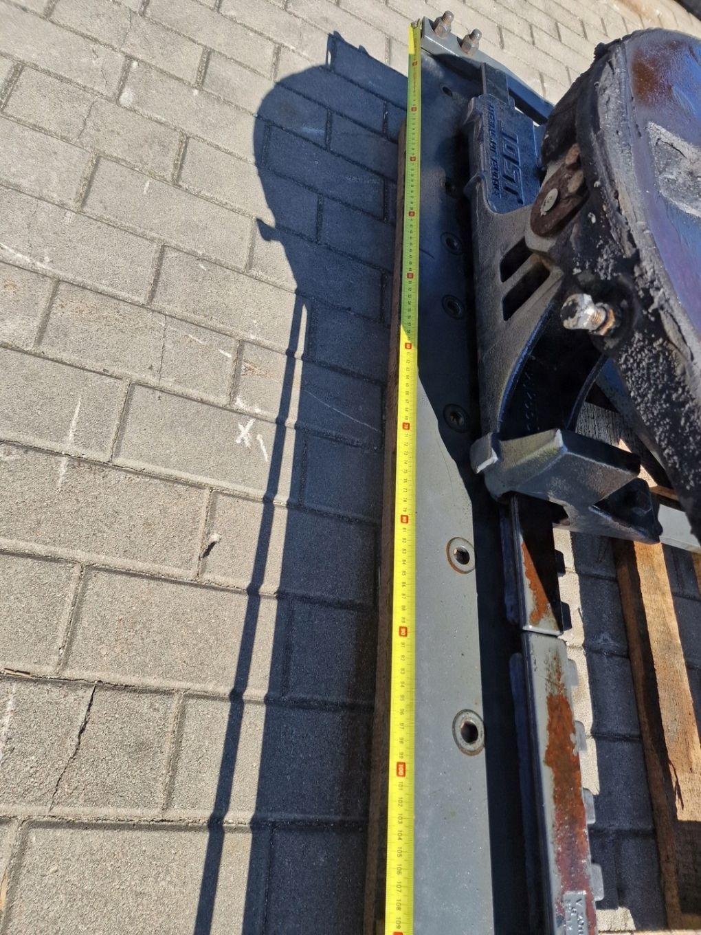 Siodło Przesuwne Regulowane JOST JSL D12 DAF