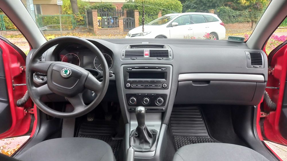 Skoda Octavia kombi 2011r 1.4mpi krajowa super stan zadbana