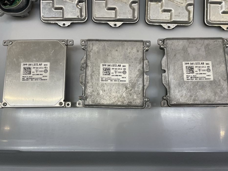 Блок модуль управління фарою Audi