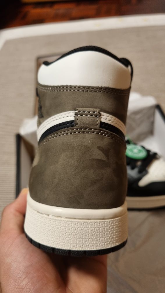 Air Jordan 1 Mocha AUTÉNTICAS EU41