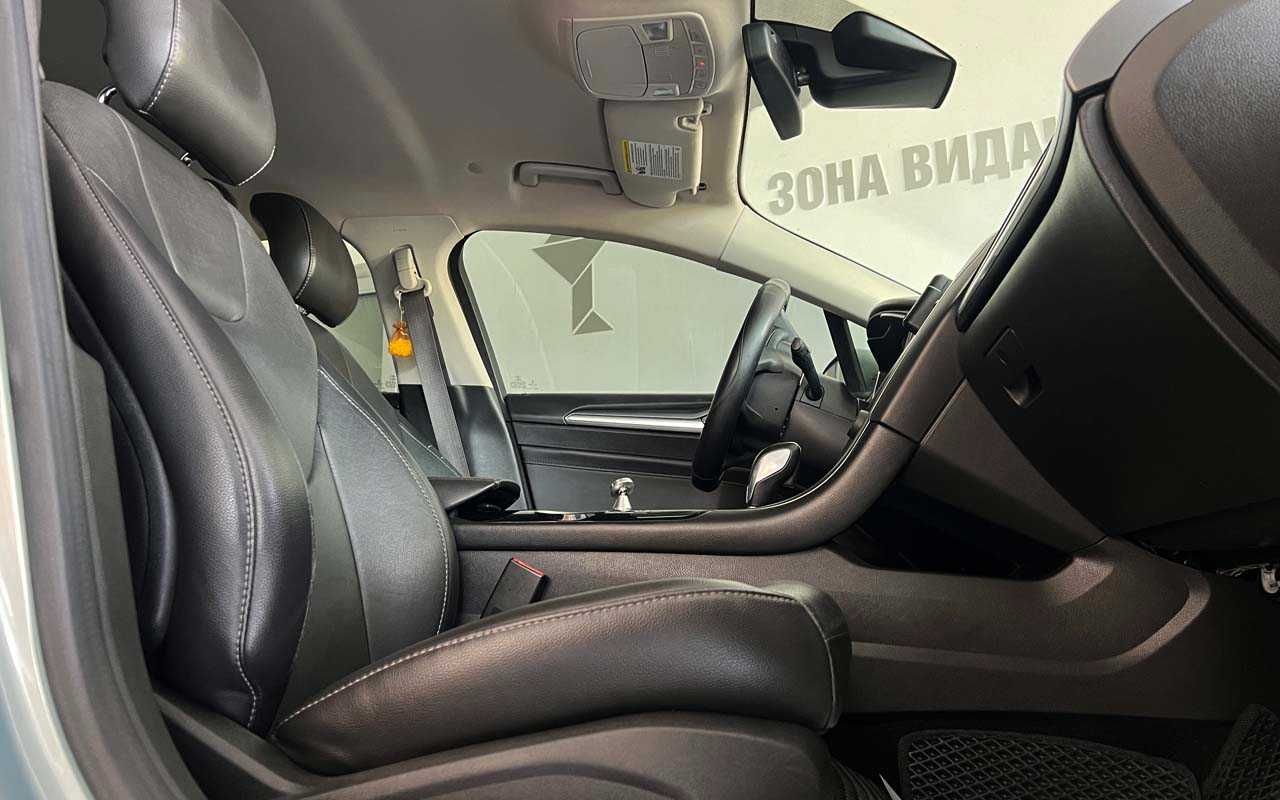 Ford Fusion 2013