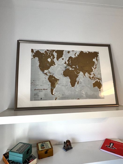 Quadro com mapa-mundi