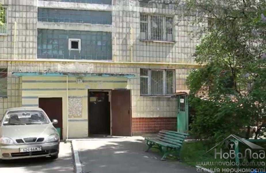 2-ком квартира 43м2, Днепровский р-н Русановка