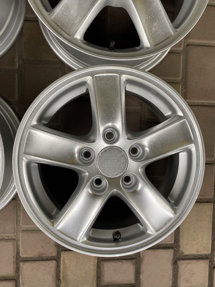Диски R15 5-114.3 6.0J ET55 DIA64.1 HONDA/TOYOTA/SUZUKI/