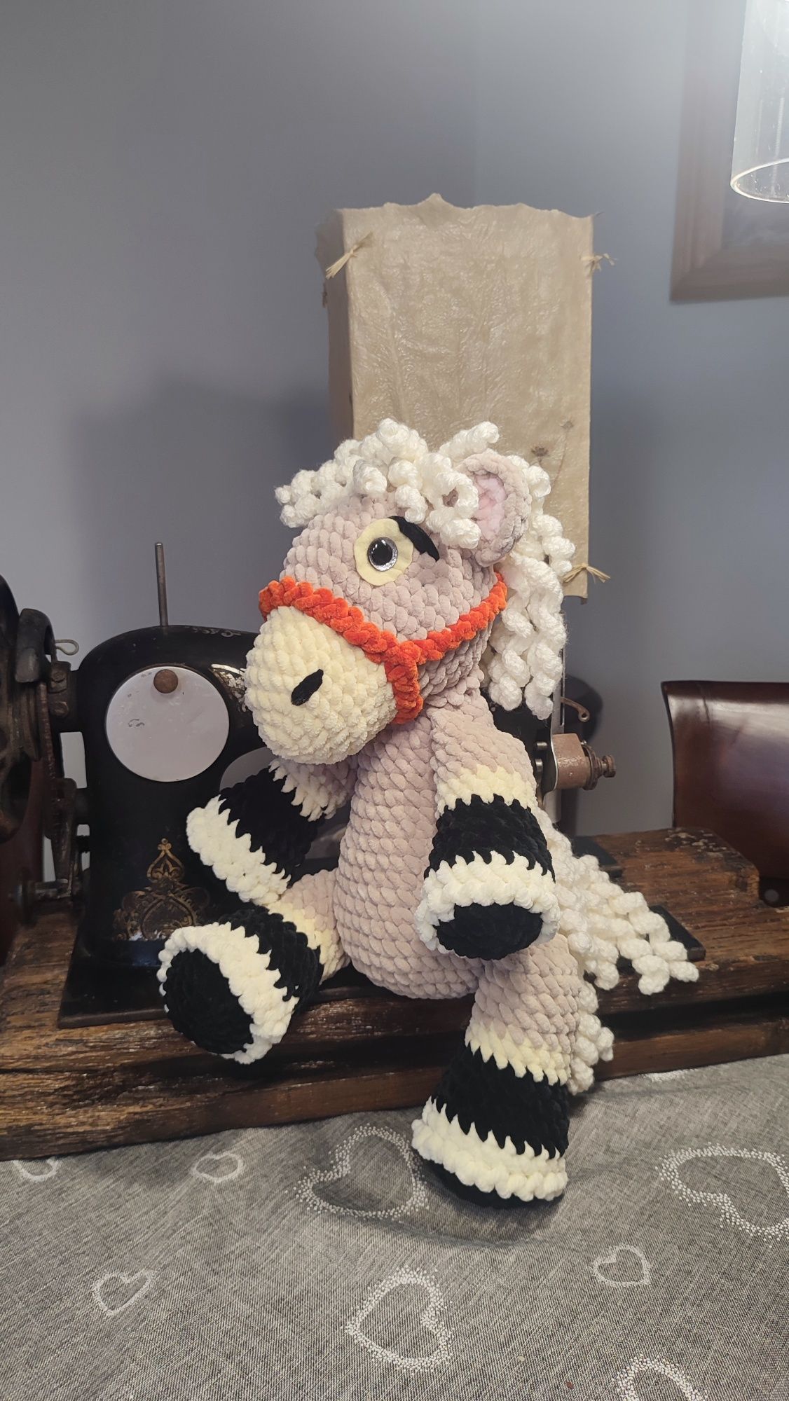 Koń maskotka przytulanka hand made