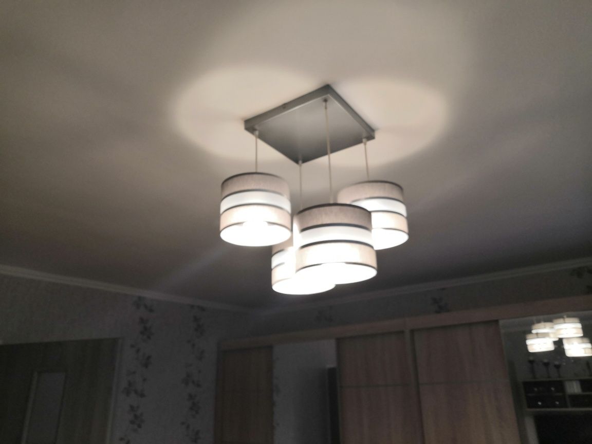 Sprzedam lampę wiszącą