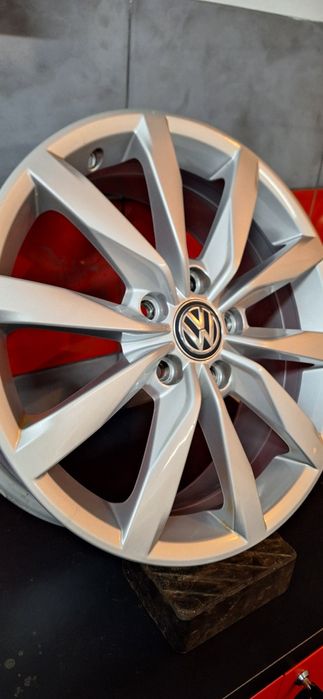 Alufelgi 17 5x112 VW B7 B8 golf oryginał