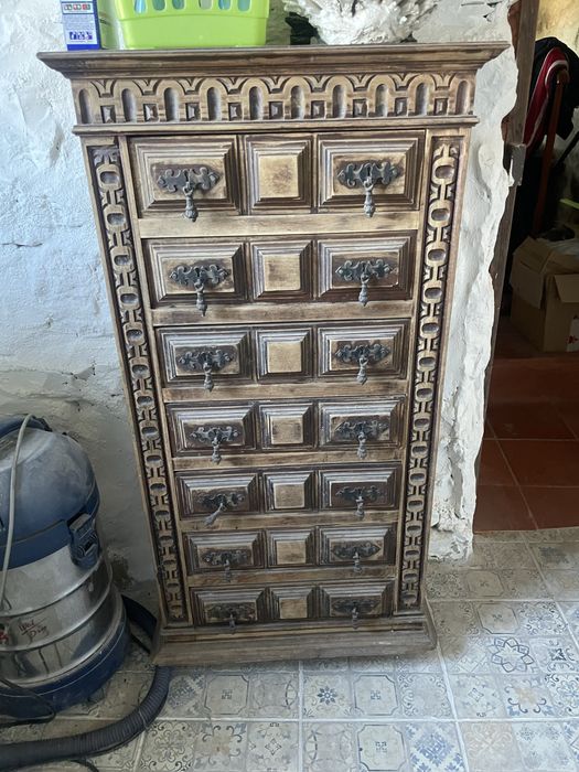 camiseiro a precisar de uns mimos