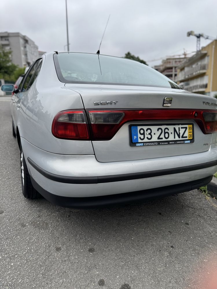 Seat toledo bom estado
