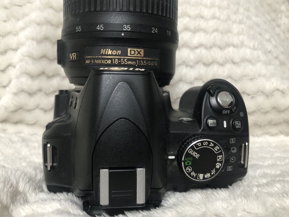 Aparat Nikon D3100