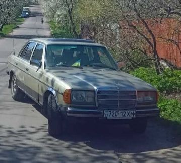 Продам Мерседес 123