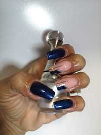 Unhas de gel, verniz de gel e acrigel,manicure e pedicure