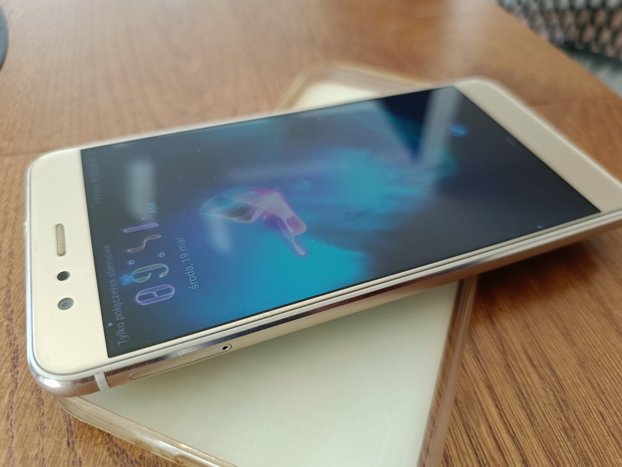 Smartfon Huawei + etui Tanio telefon komórkowy + smartwatch gratis