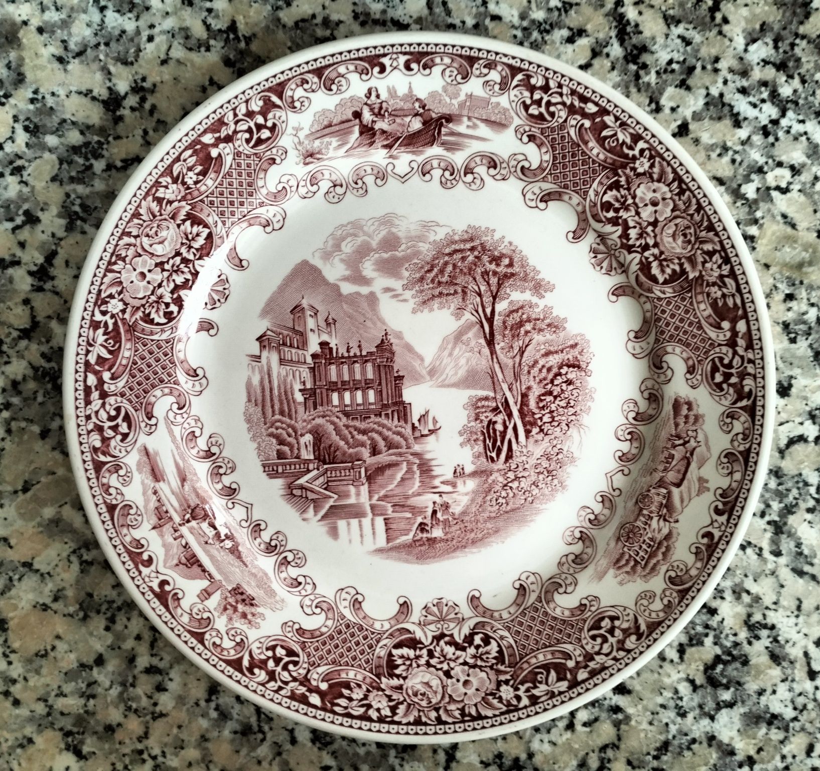 Prato com desenho