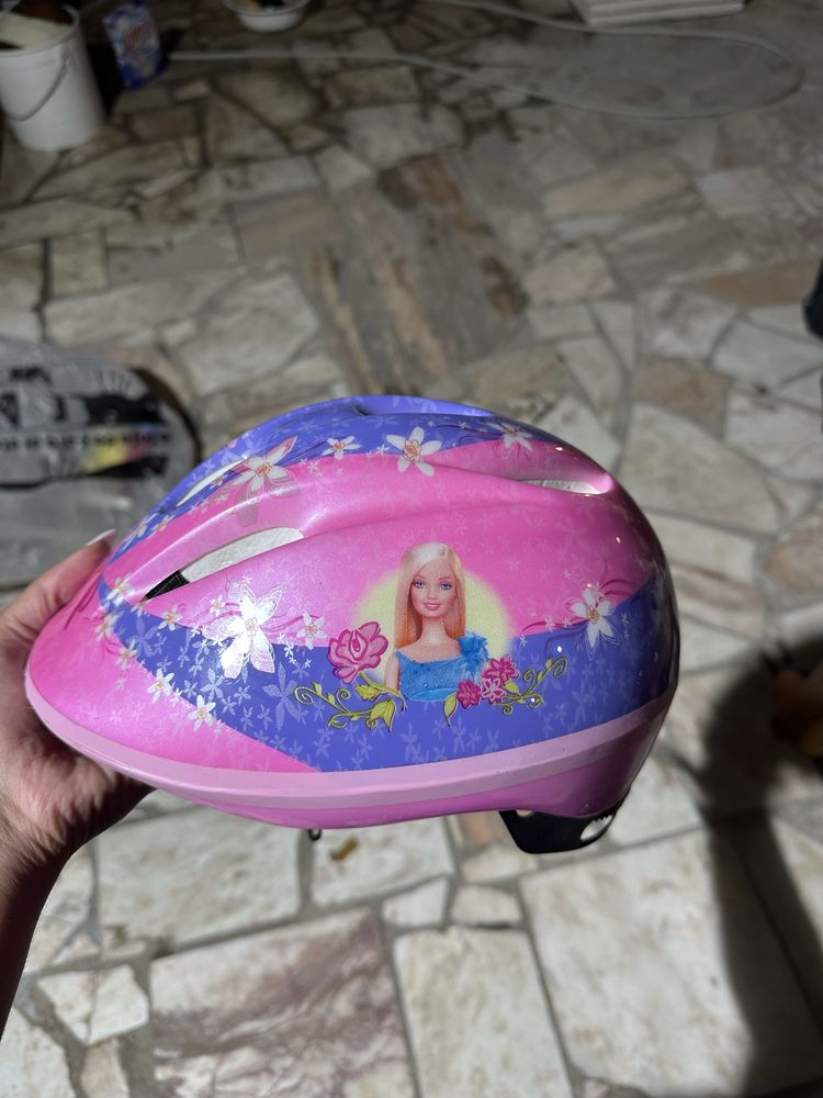 Capacete da Barbie