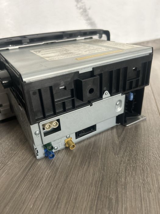 Магнітола , mercedes r class, gl, ml, мерседес програвач, музика авто