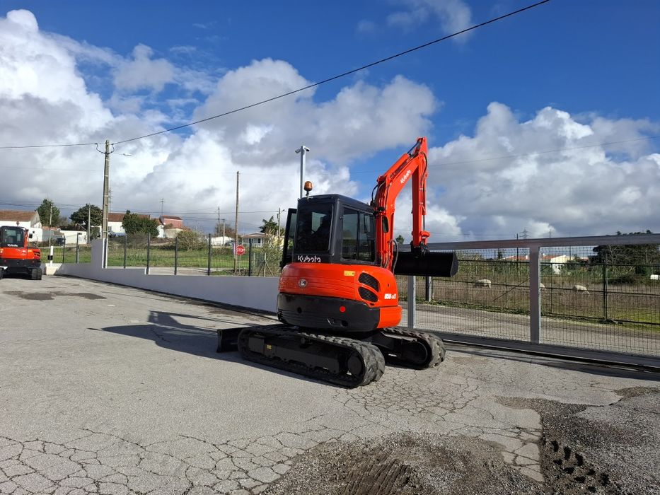 Mini giratória kubota U50