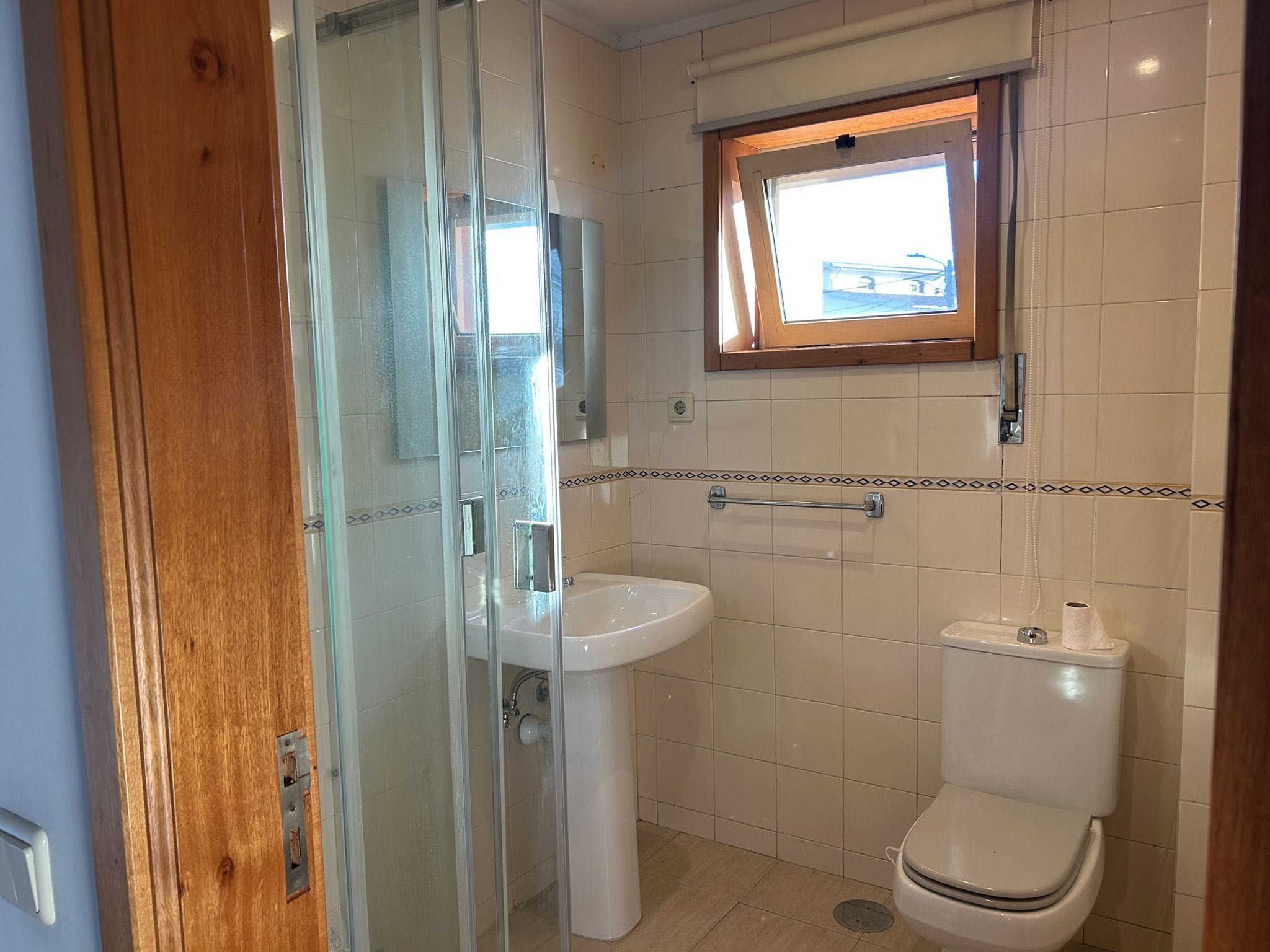 Apartamento T3 c/ garagem centro da cidade de Paredes